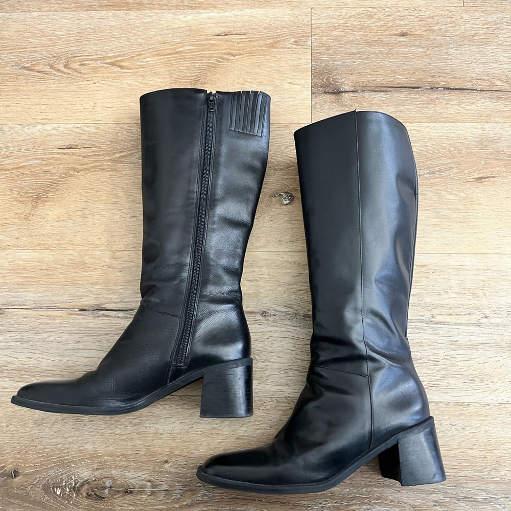 VINTAGE 90’s SQUARE TOE TALL BOOTS